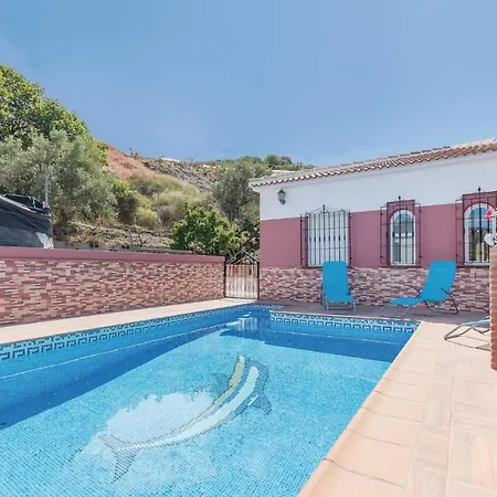 Beautiful In With 3 Bedrooms, Wifi And Outdoor Swimming Pool Сasa de vacaciones *