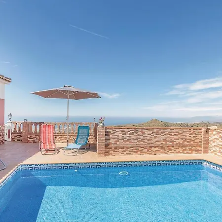 Beautiful In With 3 Bedrooms, Wifi And Outdoor Swimming Pool Сasa de vacaciones Torrox